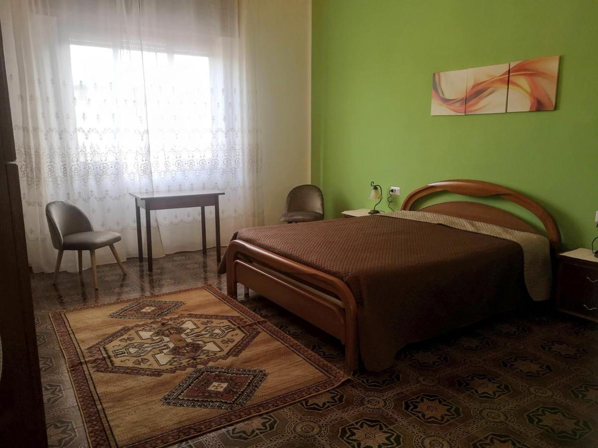 Appartamento L'oasi di Angela, cod I.U.N. Q5074 San Giovanni Suèrgiu Esterno foto